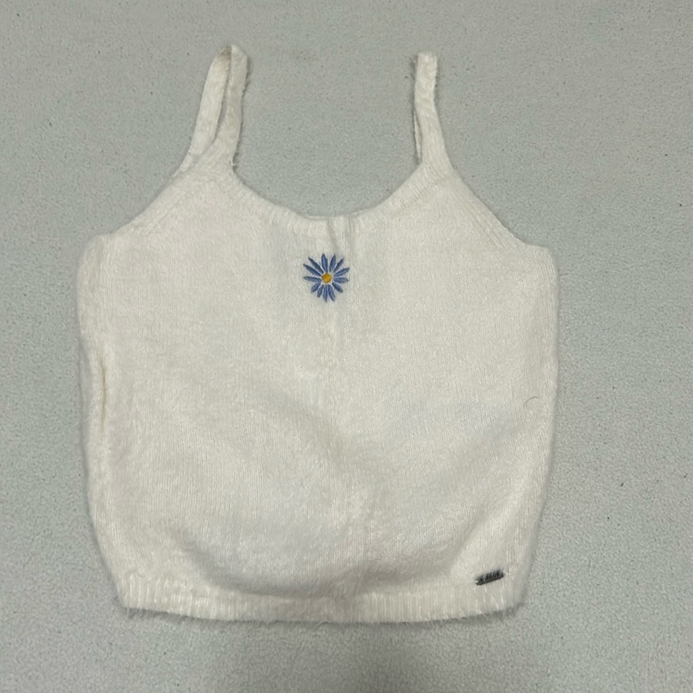 Hollister Cropped Tank Top Women S. Like New condition.